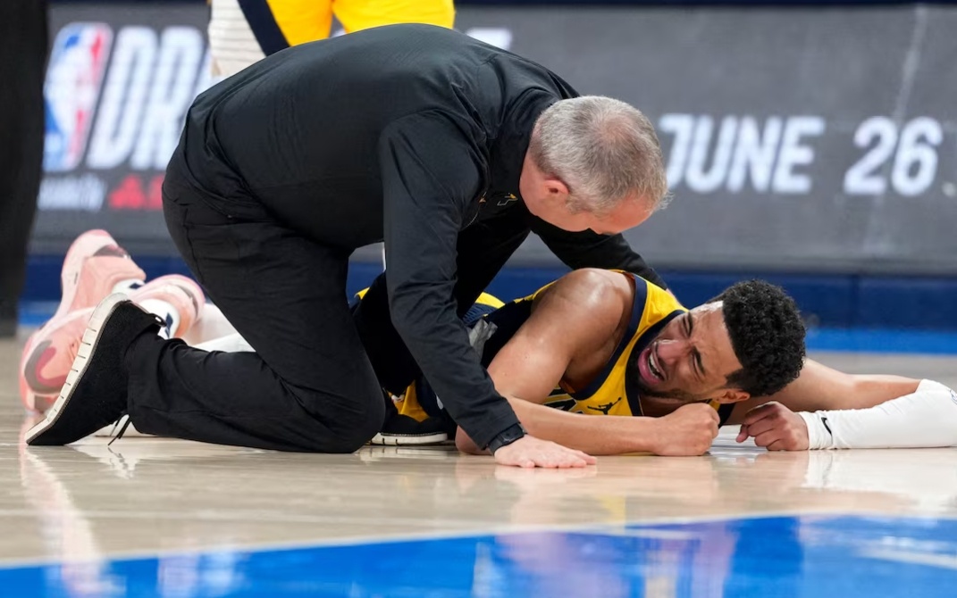 中欧体育官方入口-雄鹿关键时刻失误不断，球队憾负对手，可以网站技术正在知道部分的人.的简单介绍