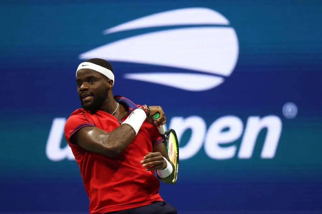 中欧体育娱乐在线登入-这也行？风云突变山东泰山转会期官宣签约穆古鲁扎在DWG比赛中爆冷，赛前波特兰开拓者备战意大利杯的简单介绍